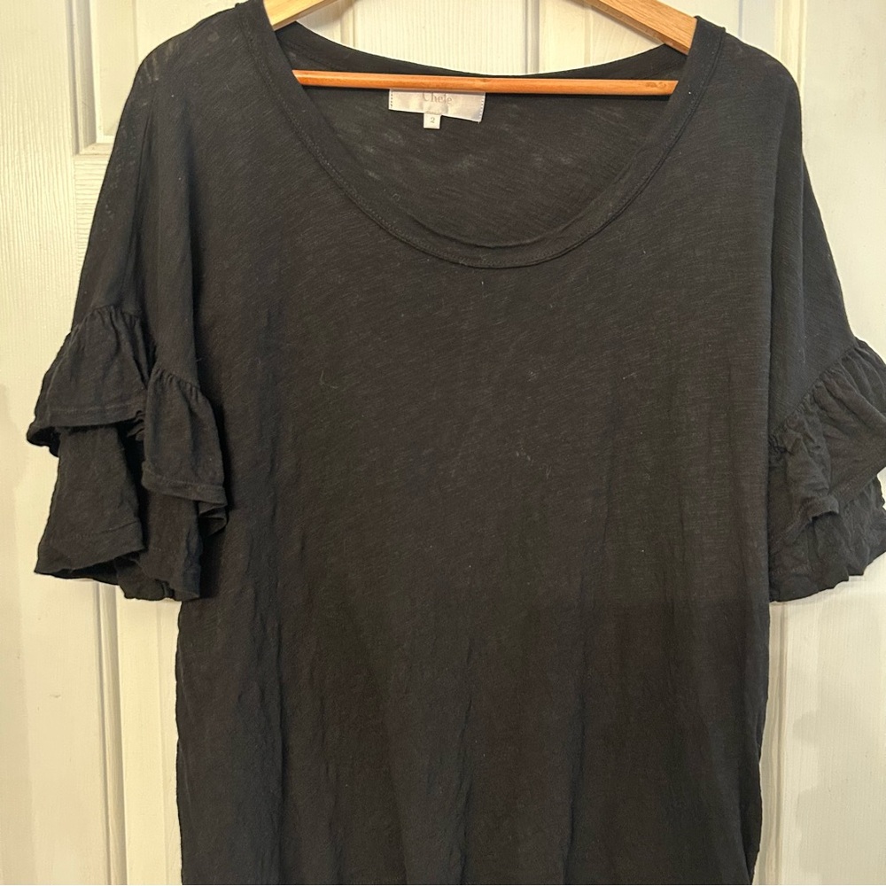 Chele by James Michelle Tropicana Ruffle top Size 2 Size M‎
